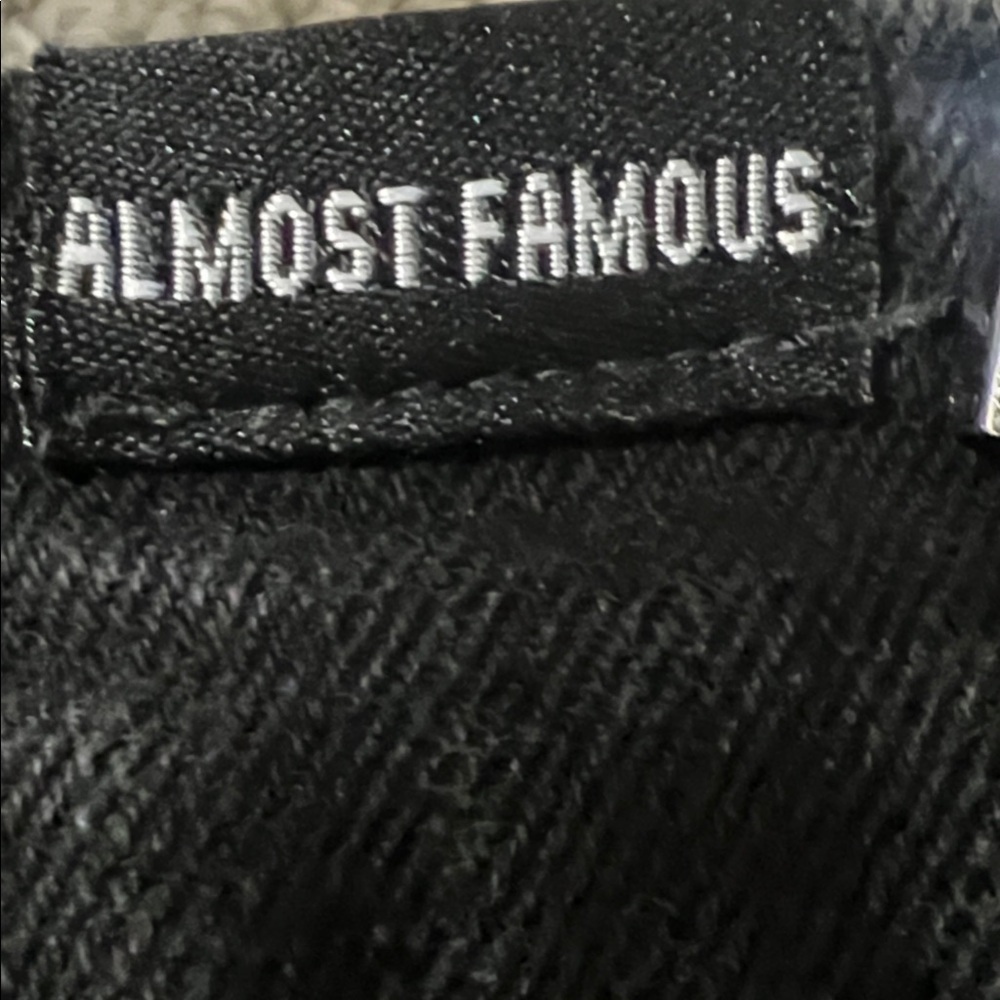 Almost Famous juniors black Skinny Jeans - Picture 7 of 12